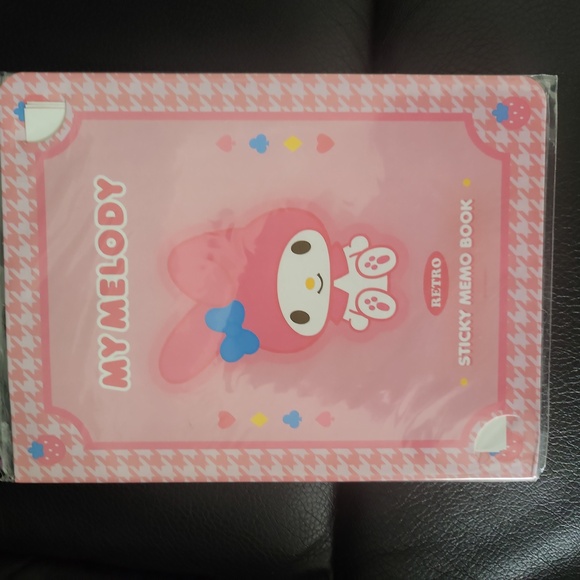 Sanrio Sticky Note Set-330 Sheets NIP BUYERS CHOICE - Picture 8 of 11